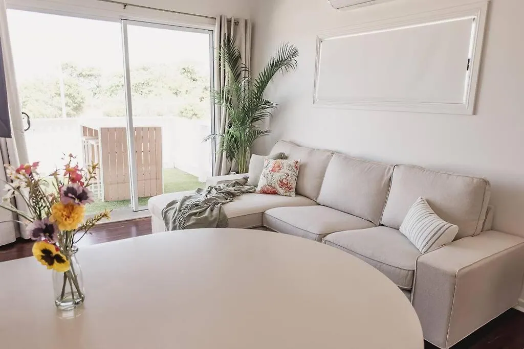 Beachside Villa #3 Yeppoon